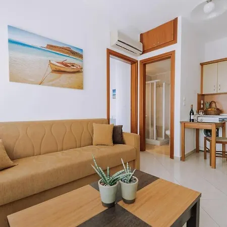 Petunia Garden View Apartment